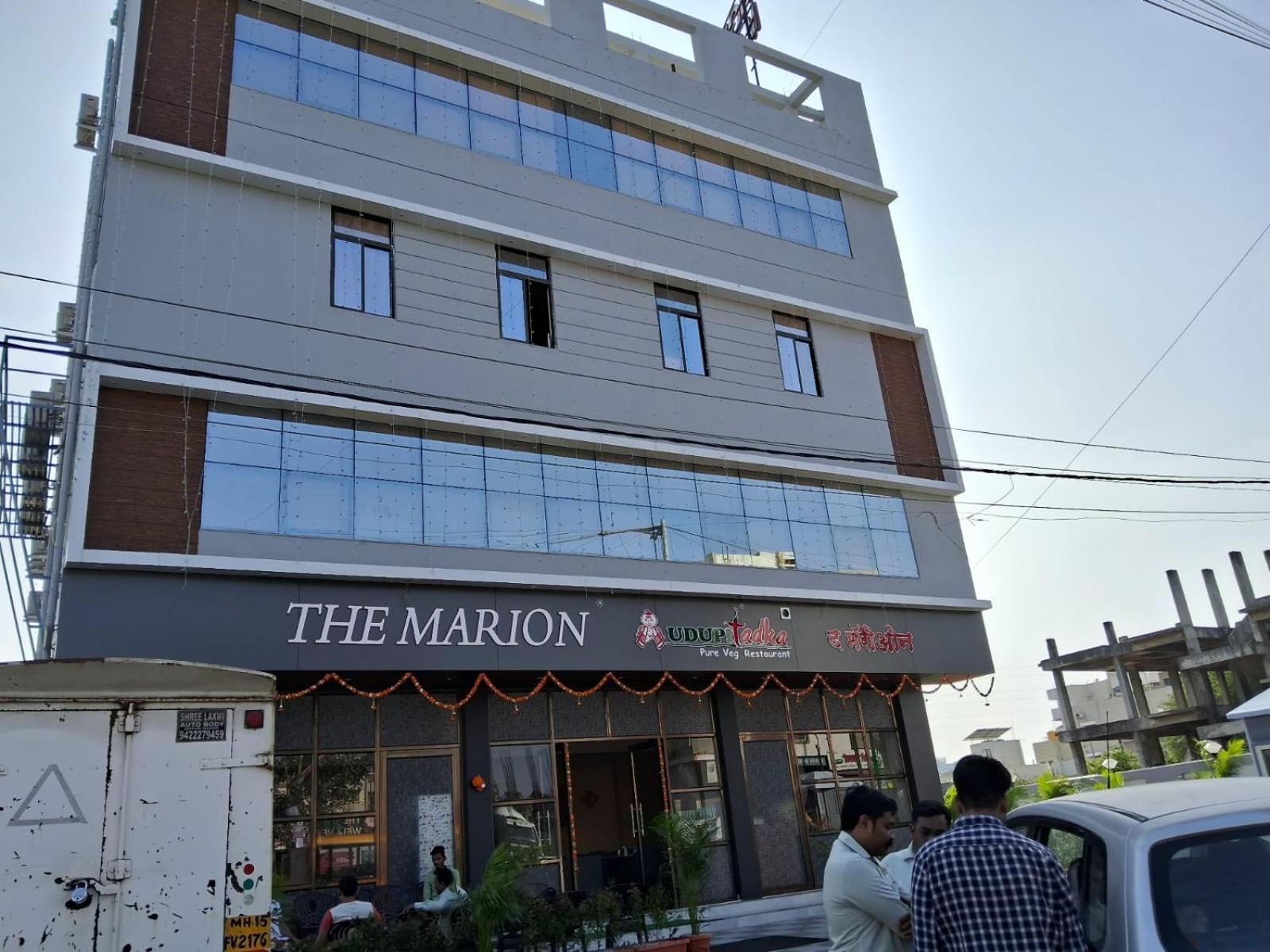 Hotel The Marion Nashik Bagian luar foto